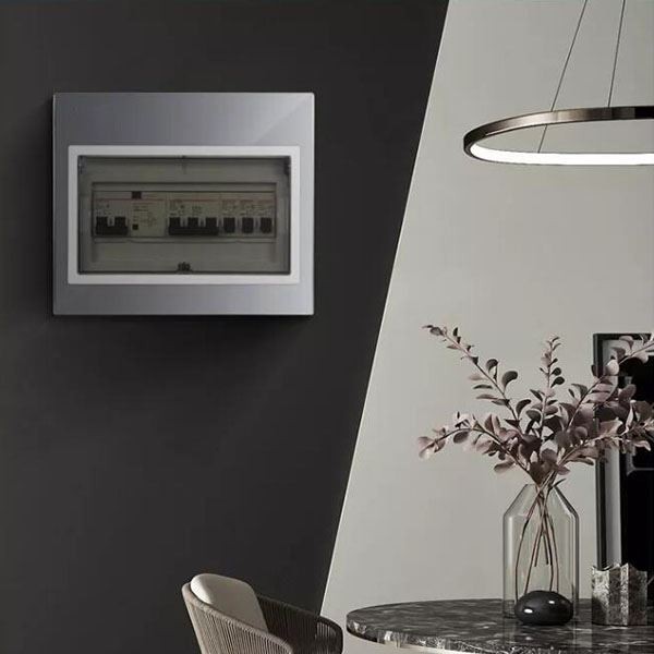 Fordelene og anvendelserne af strømfordelingsboksen